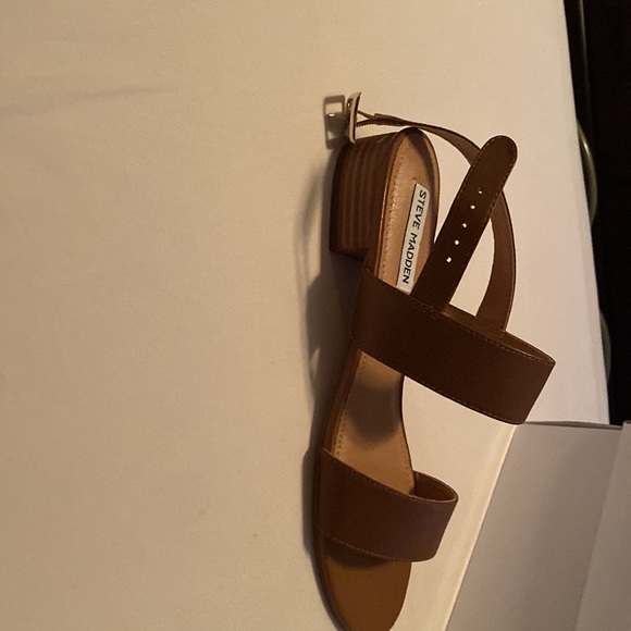 Steve Madden sandals with tags brand new - Picture 3 of 5